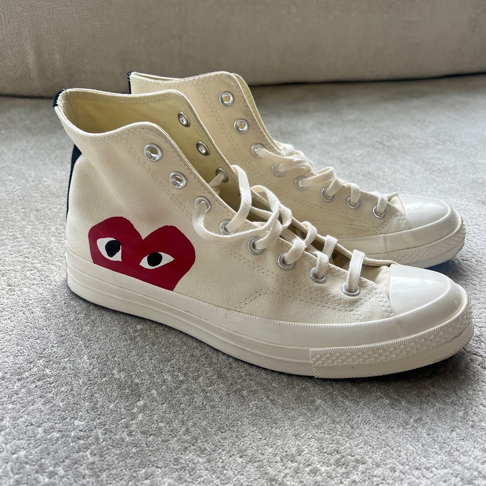 I have for sale gently worn  CONVERSE X COMME DES GARCONS, mens 10
